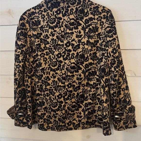 RQT Petite Women's Black and Tan Floral Blazer Jacket - Picture 8 of 11